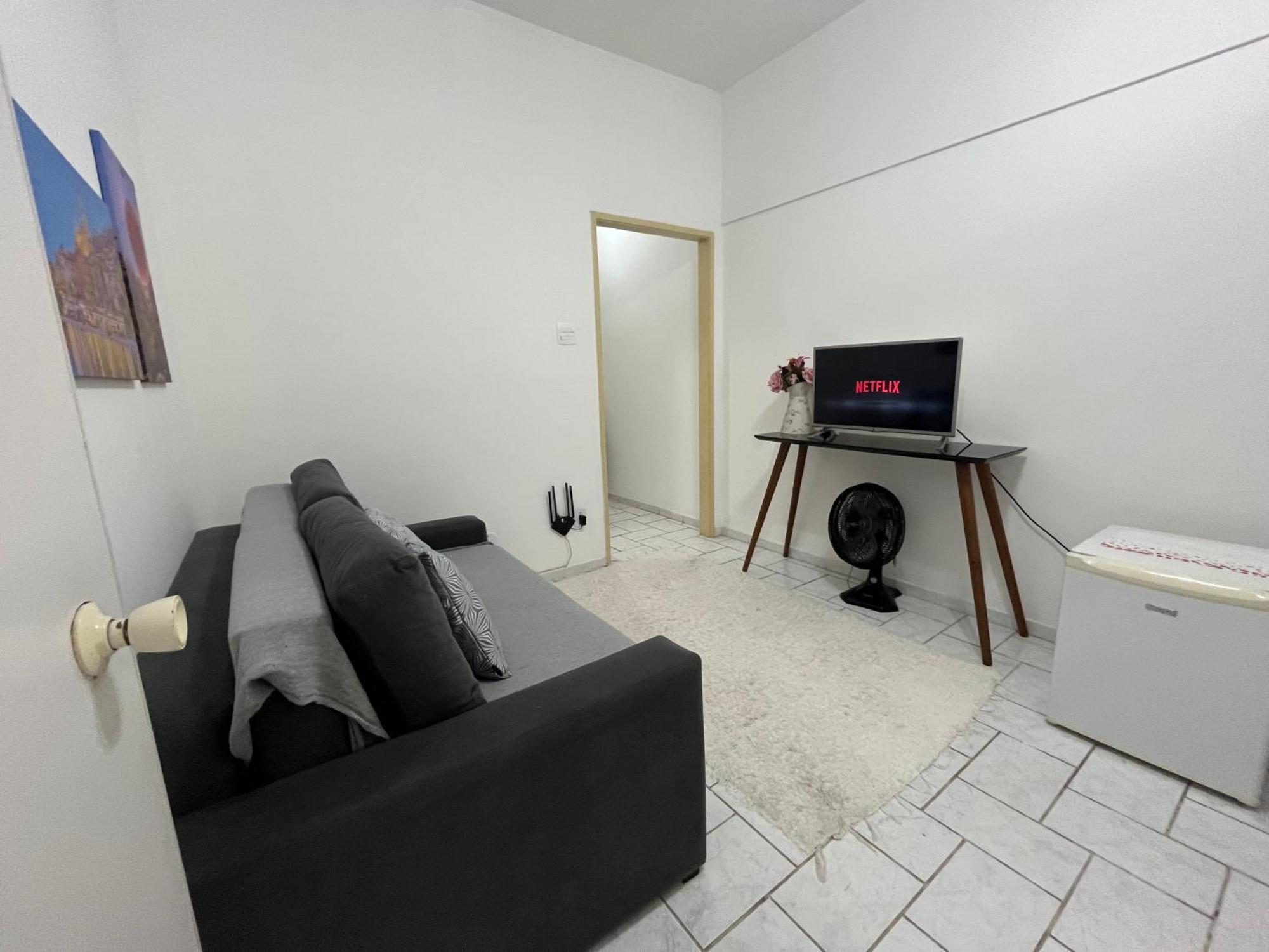 Apartamento No Centro- Lapa, Consulado, Praia, Metro E Ar! *
