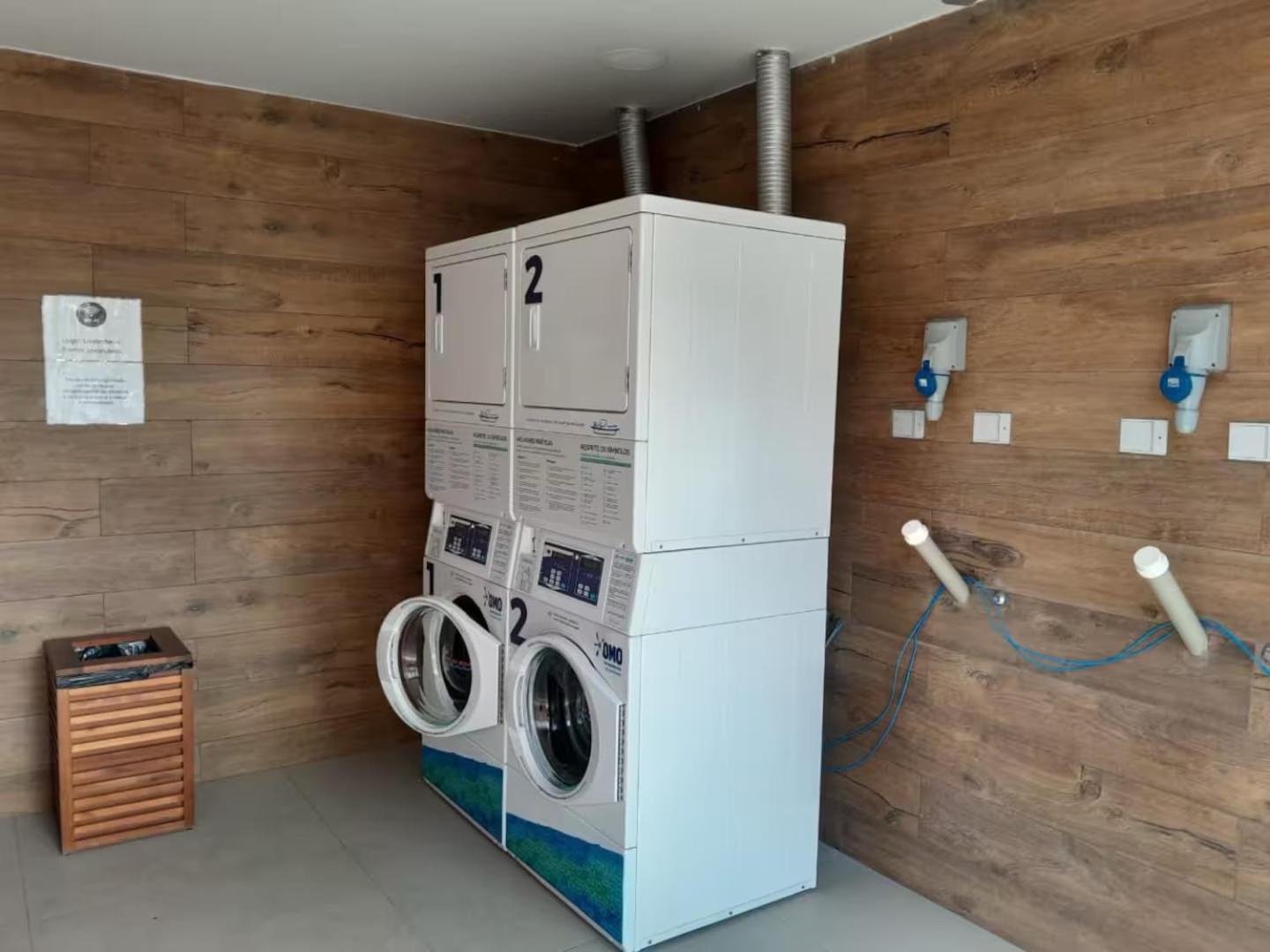 No Centro- Lapa, Consulado, Praia, Metro E Ar! Apartamento